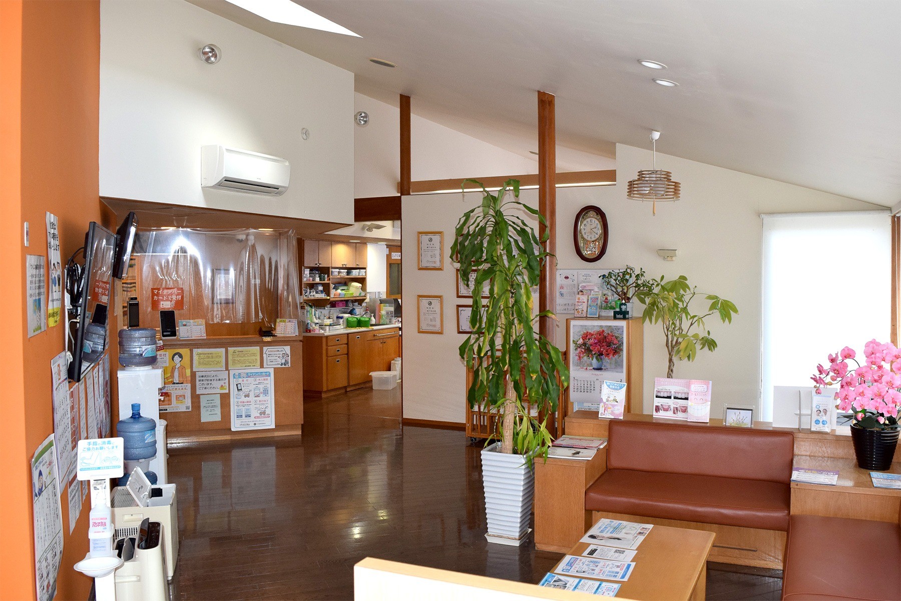 加齢によるお口の変化を早めに見つけて、機能低下を防ぐ