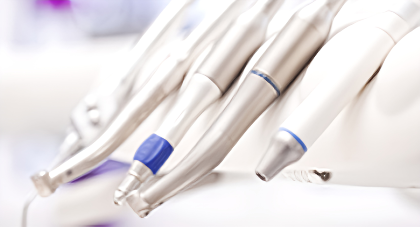 患者様第一の診療で信頼に応える歯科医院