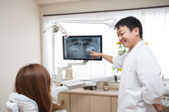 モニターで状況を確認しながら治療に臨んでいただけます