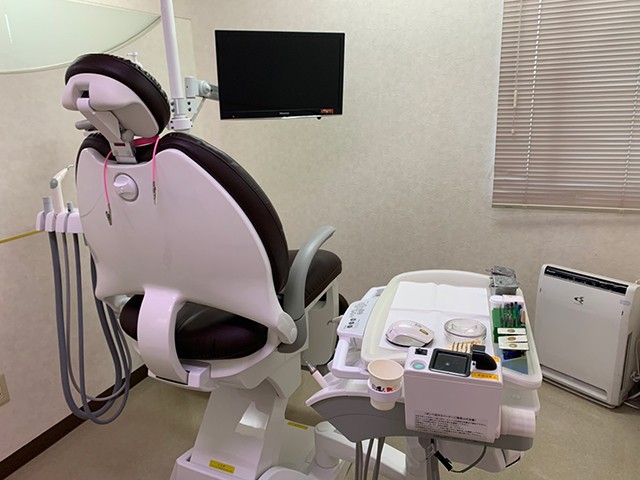 スタッフ全員が連携し、痛みに配慮したやさしい診療を心がけています。