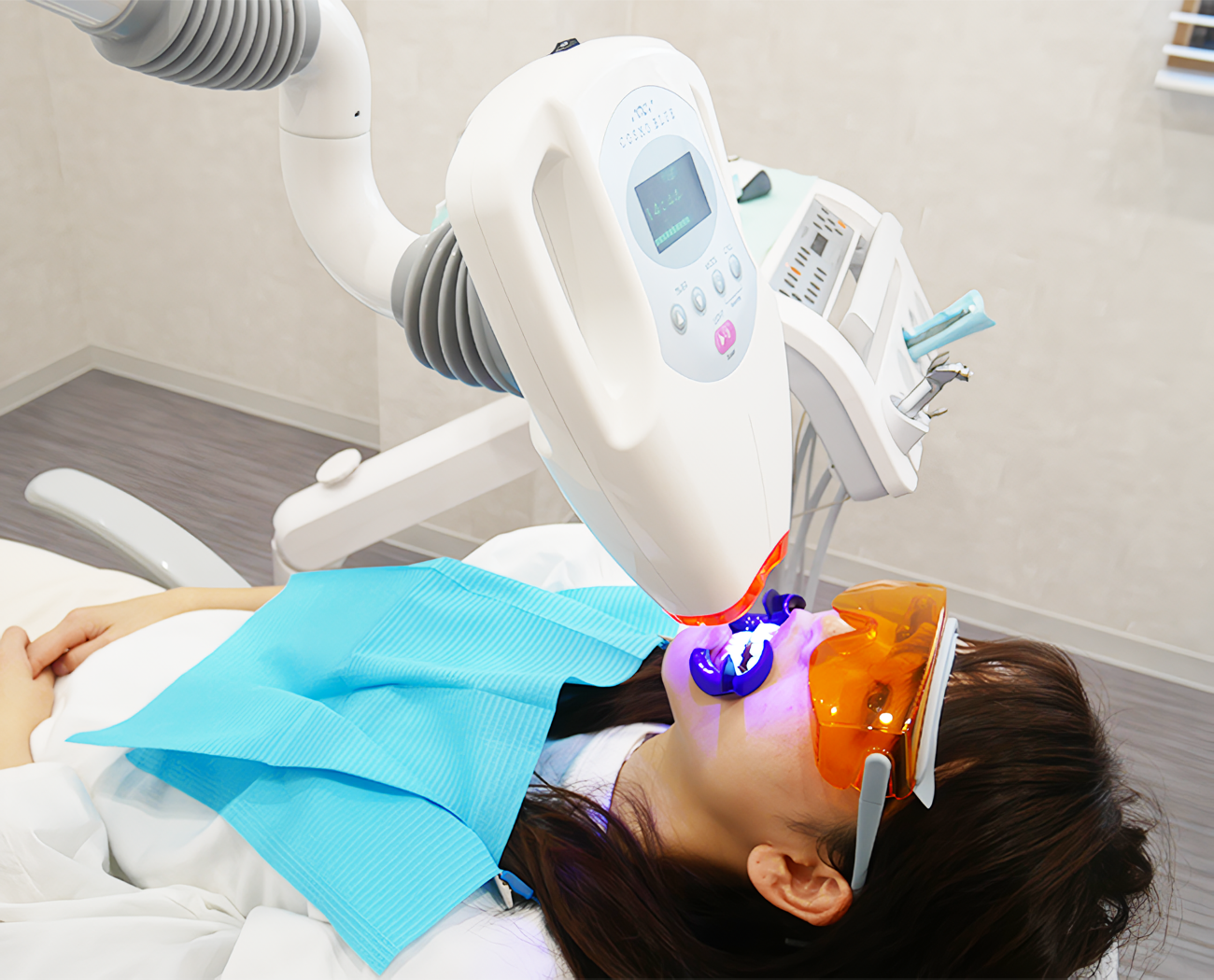 自信の笑顔を引き出す歯の美白ケア