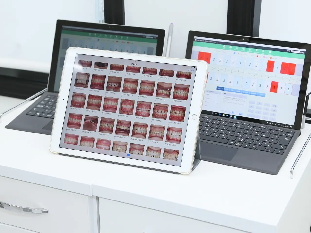 歯周病治療を通じて患者様の健康を維持するお手伝いをしています