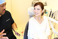 まるで天然歯のように長期的に使い続けることができます