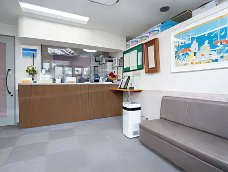 ①受付②待合室③診療室