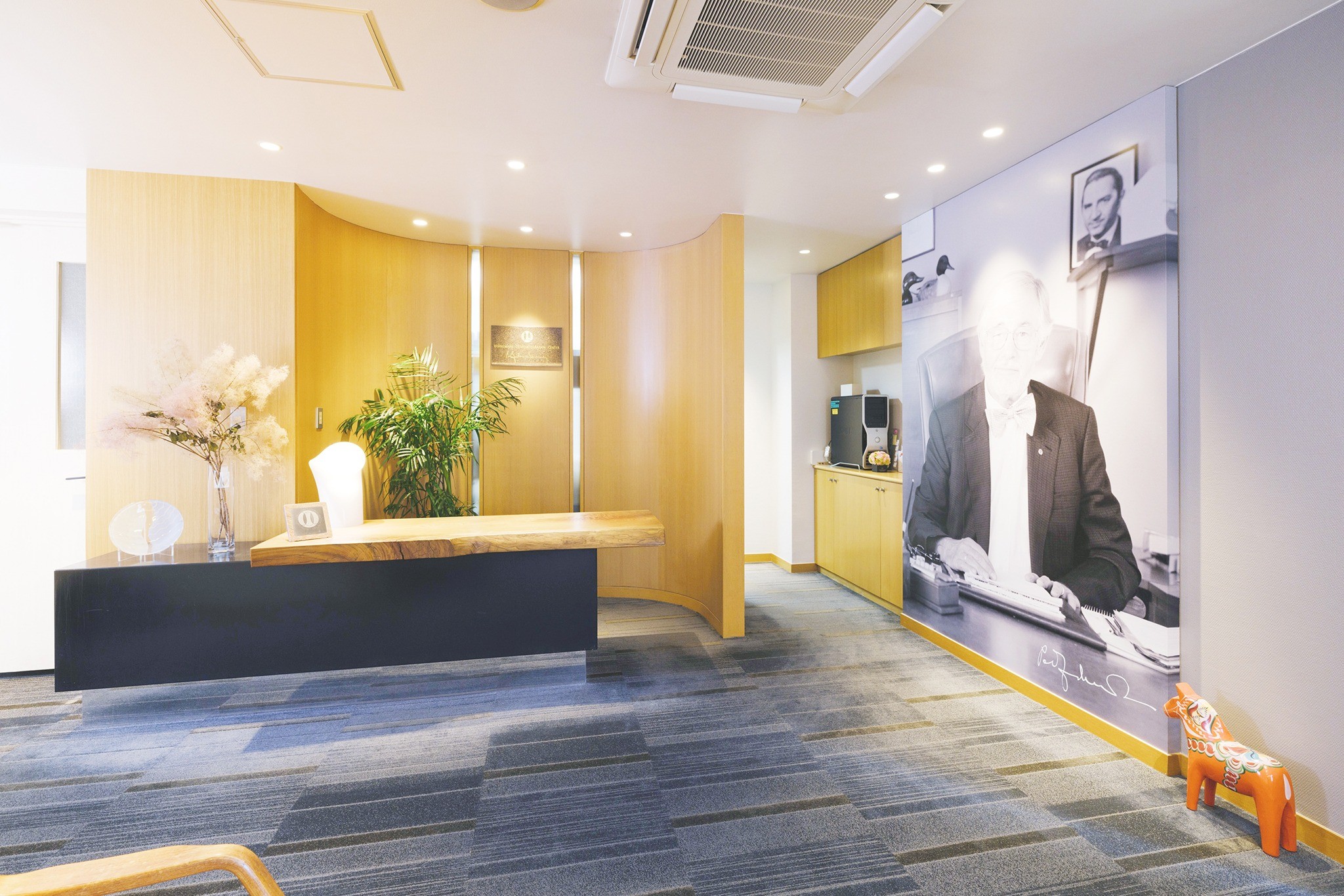 【半蔵門駅徒歩3分・完全予約制】インプラント治療を軸に幅広い相談に対応するブローネマルク・オッセオインテグレイション・センター