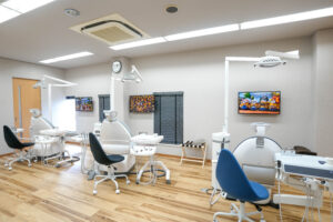 【和歌山市駅より徒歩10分】【本町2丁目バス停より徒歩1分】【日本矯正歯科学会認定医在籍】患者様に寄り添い、安心・安全な治療を提供する「太田矯正歯科クリニック」