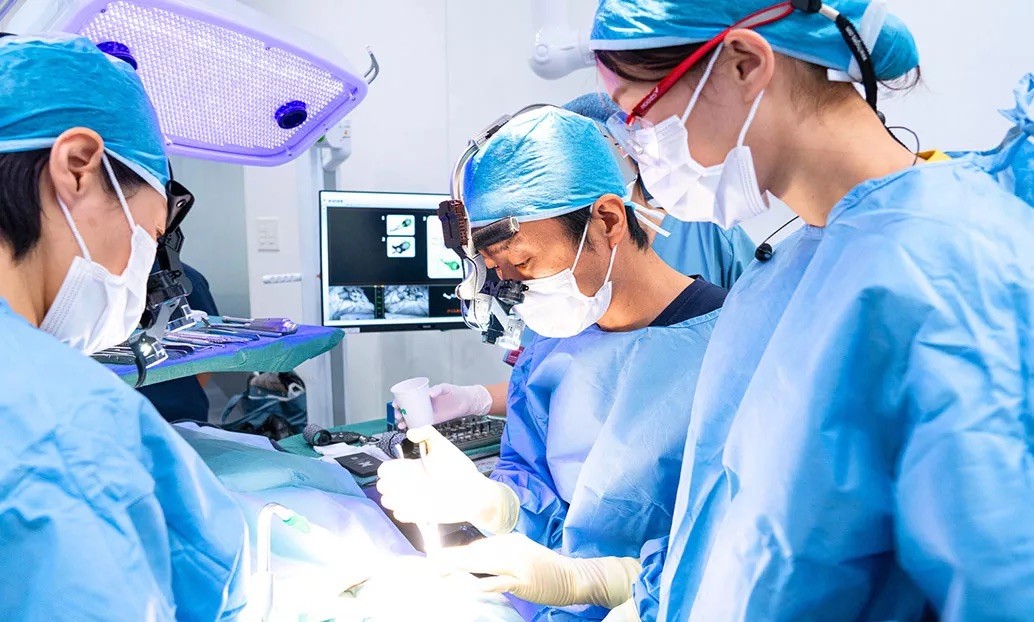 日本口腔インプラント学会 ｢専門医｣ が在籍