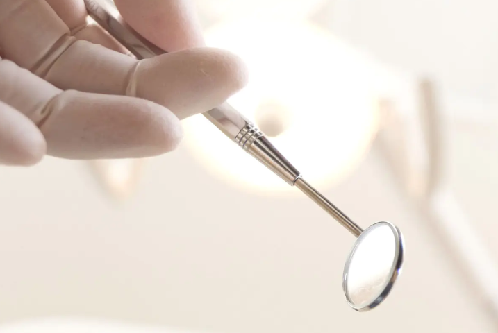 大人も子どもも安心、32年の経験を活かした矯正歯科