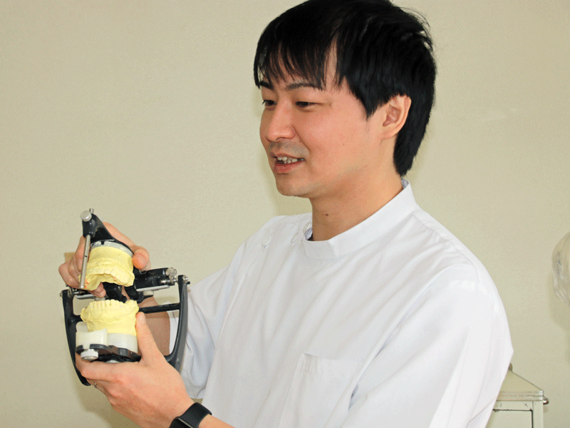 快適で自然な入れ歯をご提案