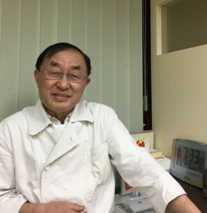 院長の郡司和彦