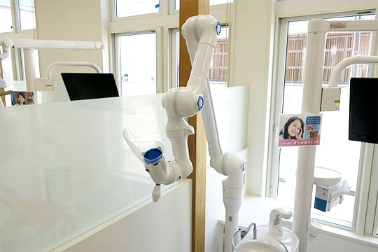 ユニットには口腔外サクション完備