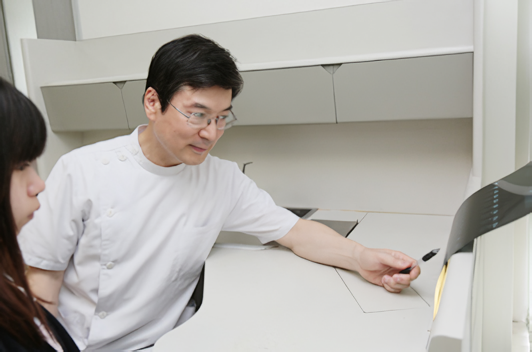 インプラントで失った歯を補う