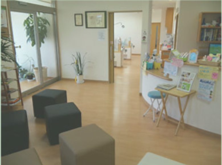 【土曜日診療あり】【駐車場完備】お子様からお年寄まで安心して通える歯科医院「すがわら歯科医院」