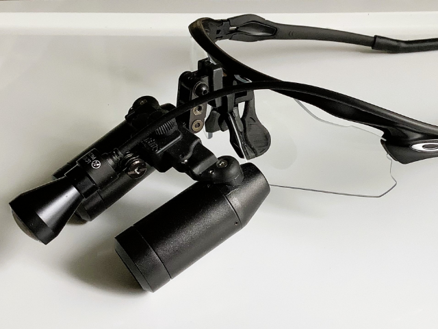 ①外観②訪問診療器具③拡大鏡