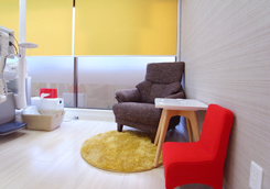 見逃されやすい歯周病を、的確な診断と丁寧な処置でサポート