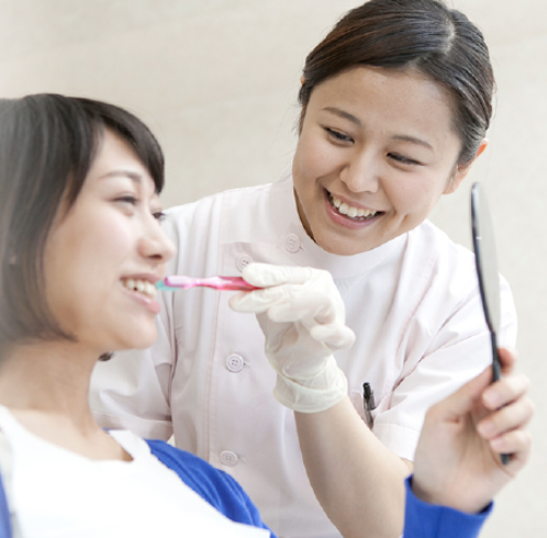 歯のクリーニング指導の様子