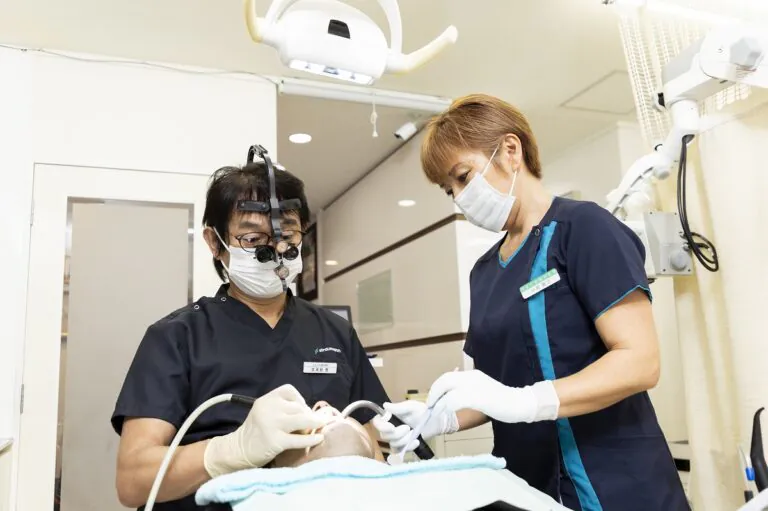 歯周病の予防と治療を通じて、患者様の口腔内の健康を維持し、全身の健康にも配慮した診療を行っています