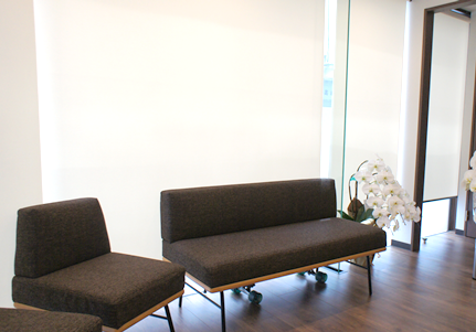 新宿西口駅徒歩2分のマーレデンタルクリニック - 専門的な除菌治療で安心の歯科医療