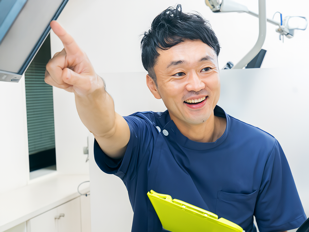 セラミックブラケットを採用していますが、追加料金はかかりません