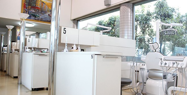 歯の機能を取り戻すためにも補綴治療は重要です