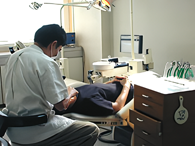 【八潮駅より車で5分】【日本矯正歯科学会指導医 在籍】より良い歯並びを目指した矯正専門歯科・磯貝矯正歯科医院