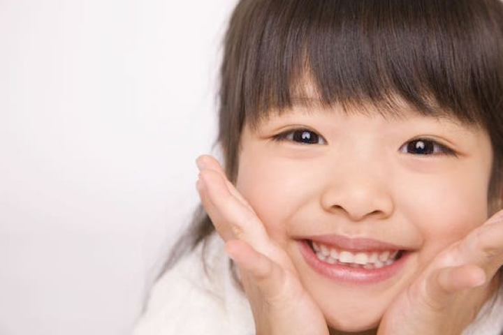 成長の節目を見つめる診療室のまなざし