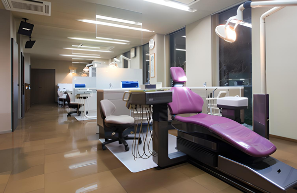 患者主体の情報提供と予防重視で生涯の口腔健康をサポート