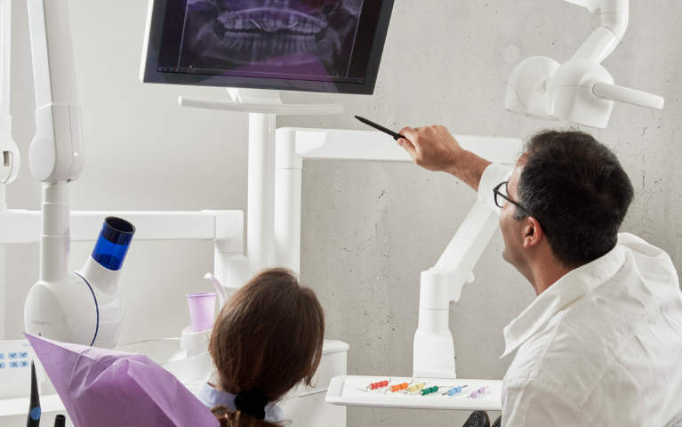 丁寧な説明と無痛治療へのこだわり