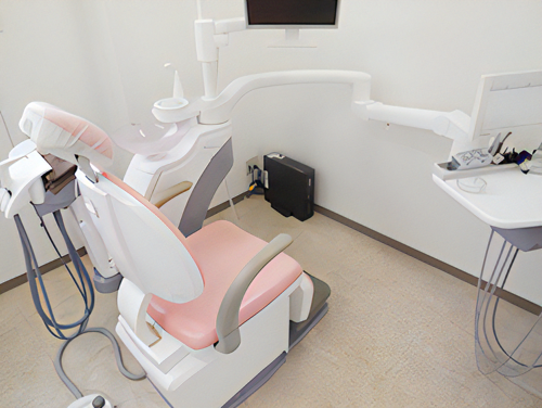 【昭島駅 南口より徒歩3分】【日本顎咬合学会認定医在籍】患者様のご要望に応える治療を提供する関歯科診療所