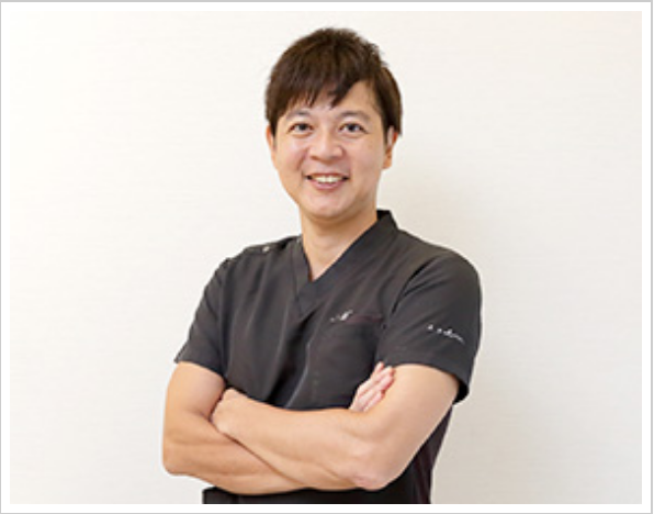 院長の松岡明宏