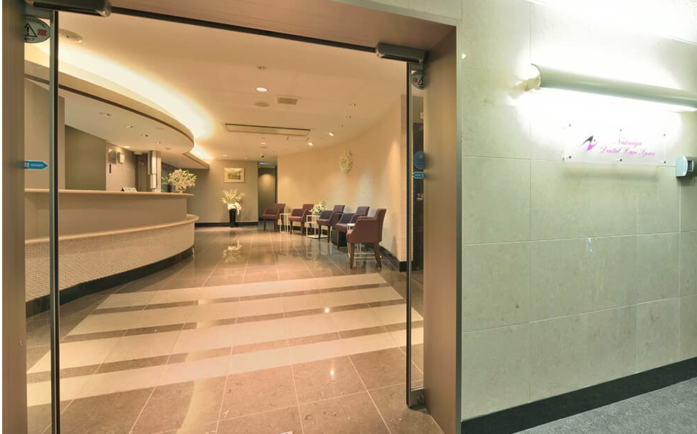 ①エントランス②受付③エステルーム