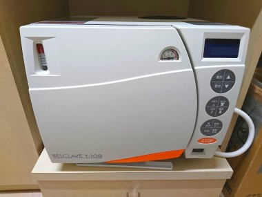 使用器具は滅菌機により消毒しています
