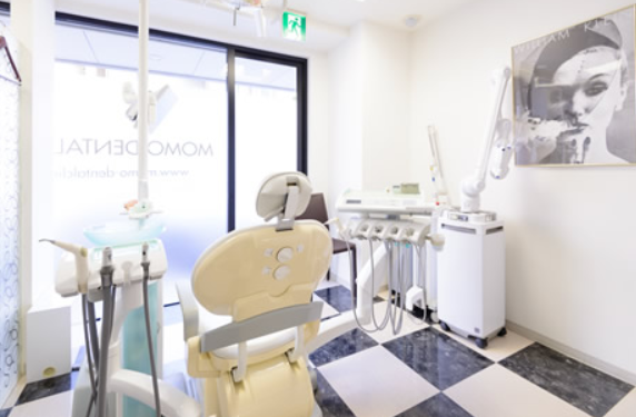 ①お口のお悩みはお気軽にご相談ください②外観③診療室