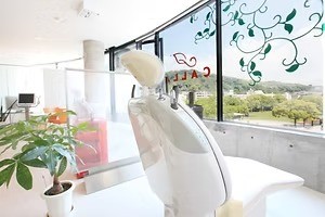 矯正の専門性と丁寧な診療で、一人ひとりに合った治療を提供