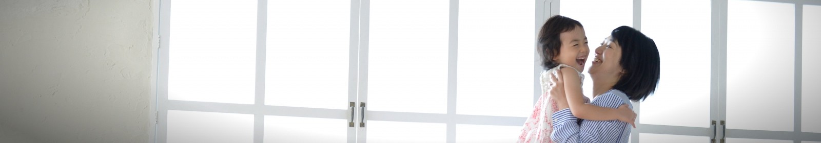 【田中北バス停 徒歩1分】笑気吸入鎮静法に対応し安心して通いやすいみのだ歯科医院