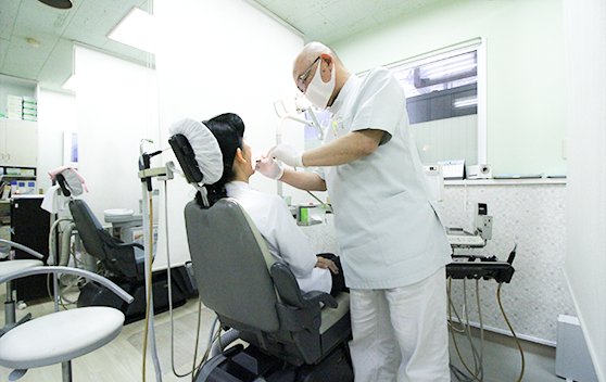 治療を繰り返すよりもメンテナンスを行うほうが出費も安く済みます