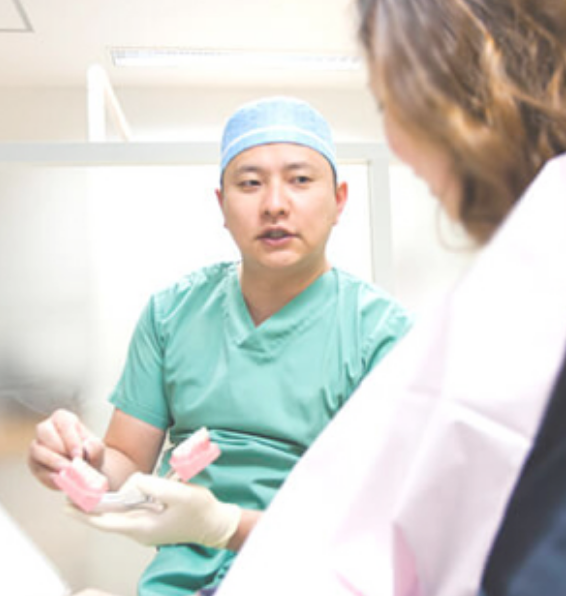 顎変形症と診断された場合は健康保険治療が可能です