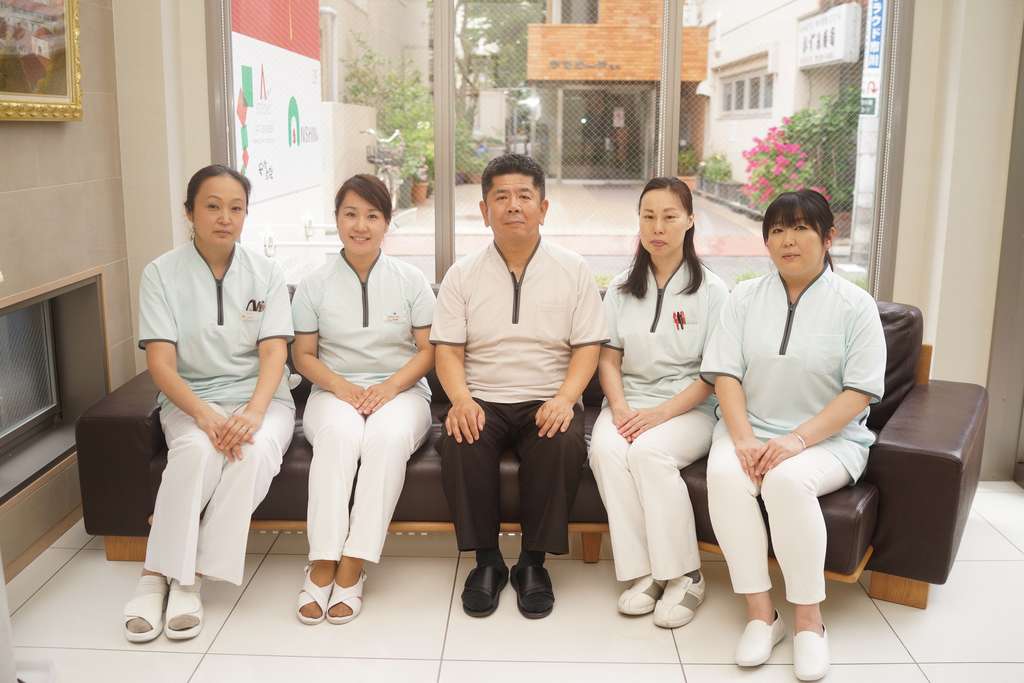 歯周病の専門医と認定衛生士がおり、歯周病治療を得意としている医院です