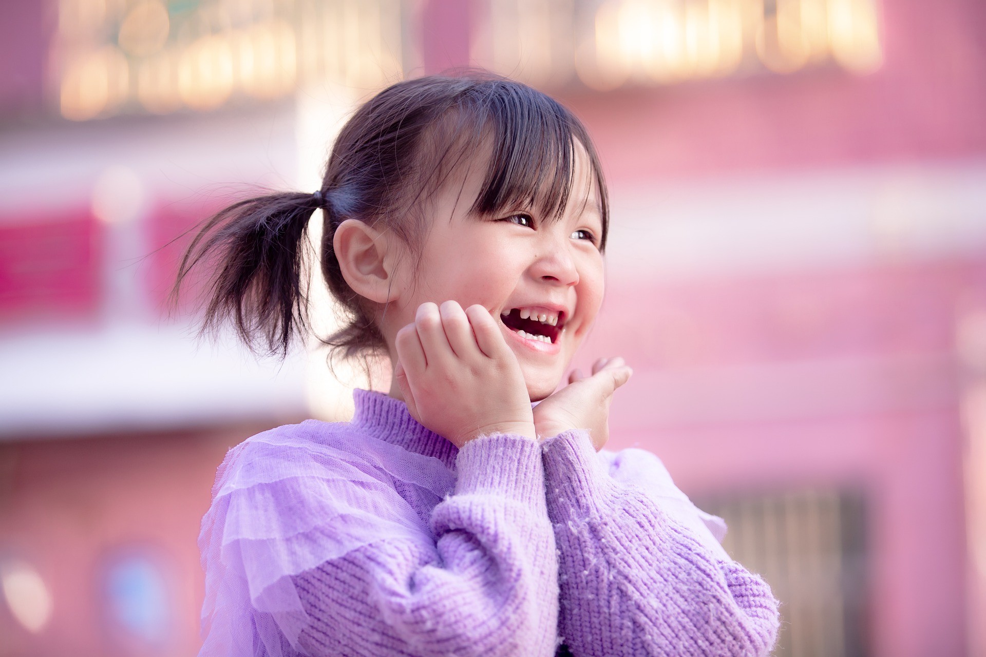 お子様一人ひとりの成長段階に合わせながら、適切な予防と治療を行っています。※写真はイメージです。