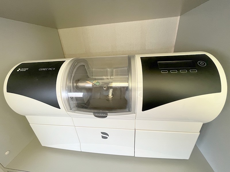 見た目の変化だけでなく、機能面の向上を重視した治療を行っています。