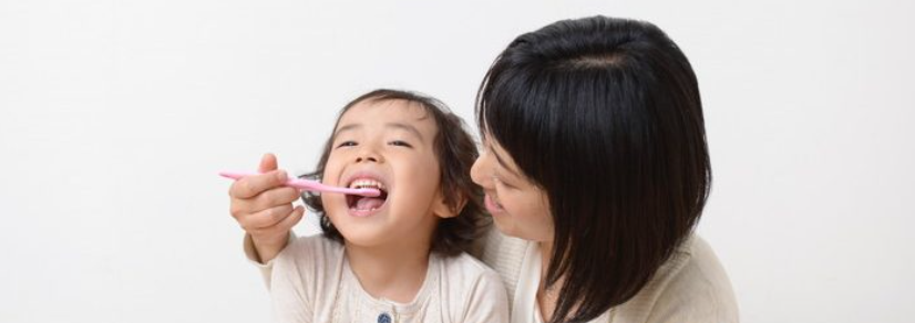 世界で約100の歯科医院のみで実施されている最先端の矯正技術「RAMPA（ランパ）セラピー」を導入しています。