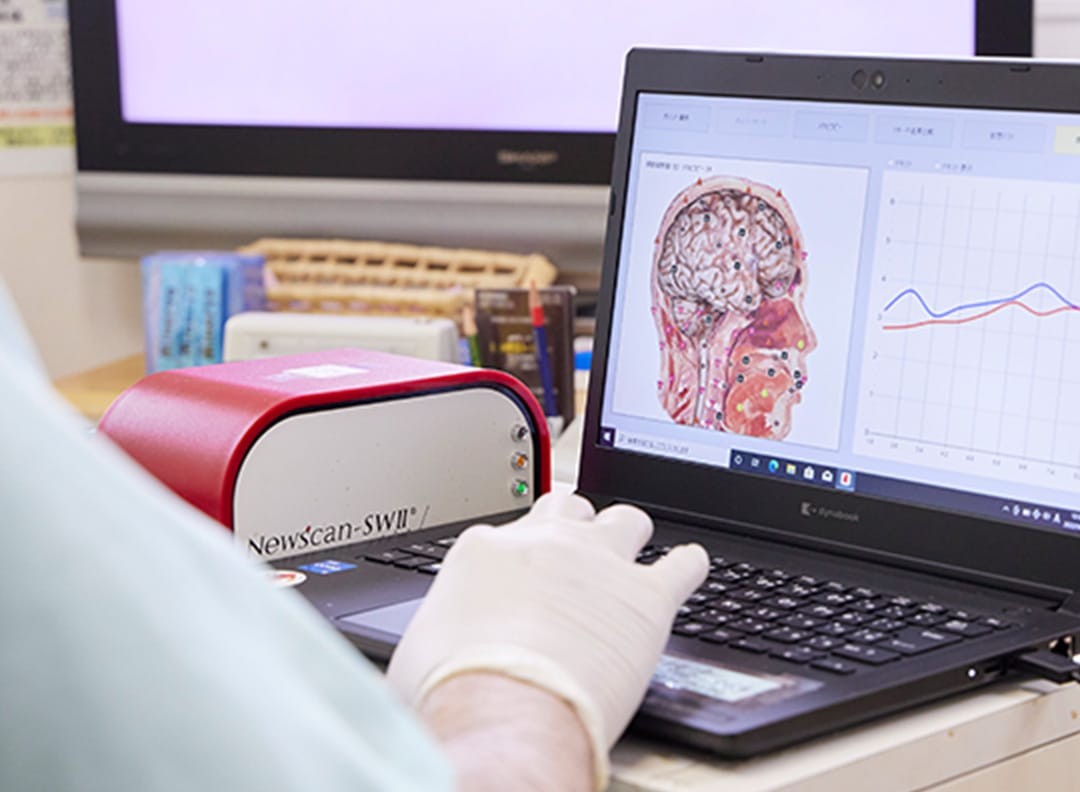原因がはっきりしない不調に対して、顎関節症と脳・心疾患との関係に着目した診療を行っています。