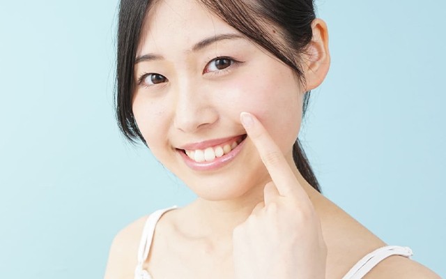 ホワイトニングで印象の良い口元へ