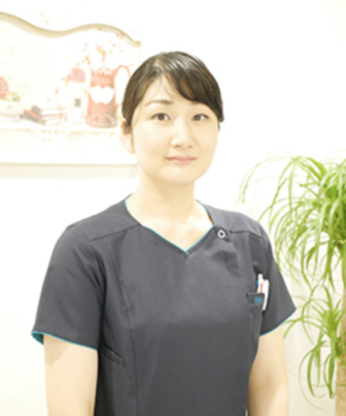 院長の川満　絵梨（かわみつ　えり）