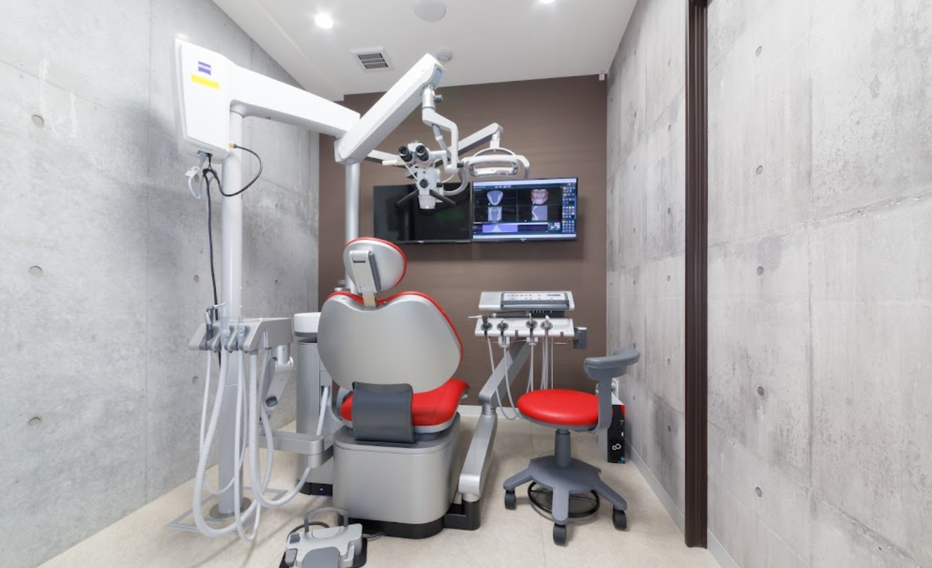 【土日診療あり】美しさと健康への願いを最大限に引き出し、患者様の人生がより豊かになる手助けをする「駒沢歯医者nakayama」