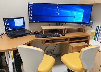 インプラントカウンセリングスペースにてシミュレーションを確認します