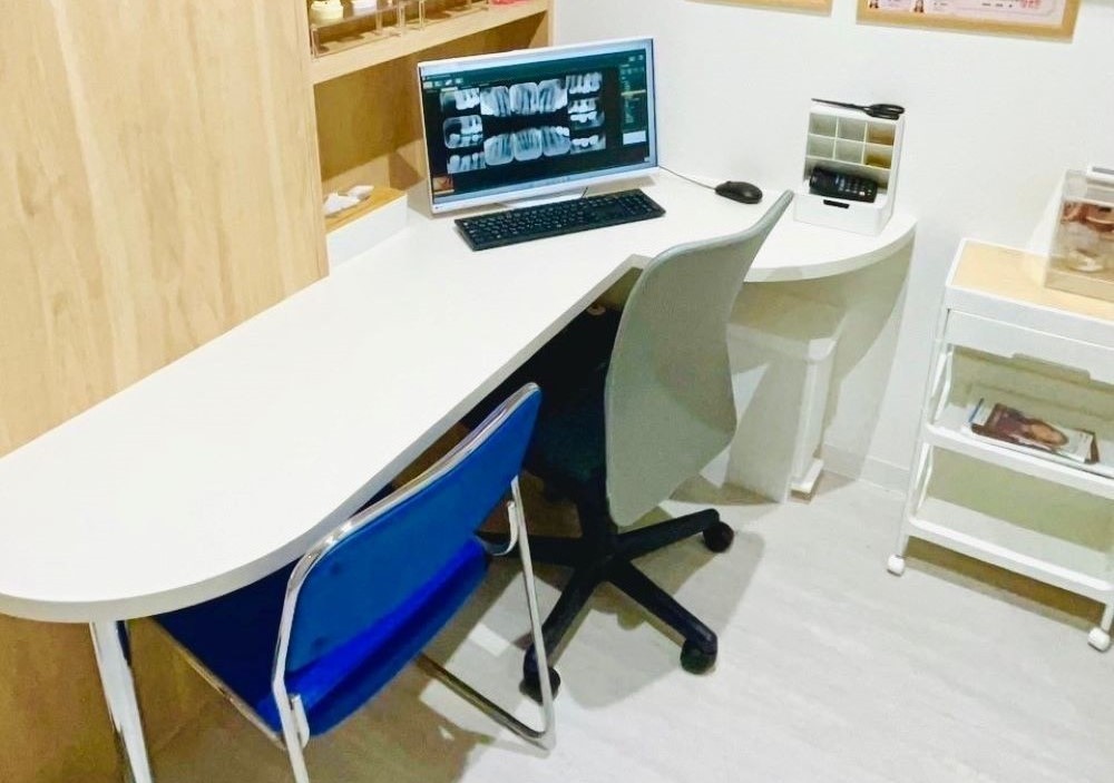 プライバシーが守られているカウンセリングルームです