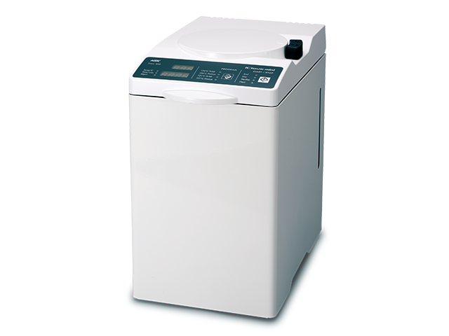 NSK iClave miniという滅菌機を導入しハンドピースを徹底的に滅菌しております