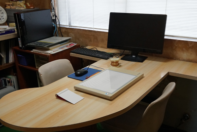 【上所駅 車で5分】【日本顎咬合学会 咬み合わせ認定医 在籍】検査に基づく治療計画と個室診療で安心につなげる諸見里歯科医院