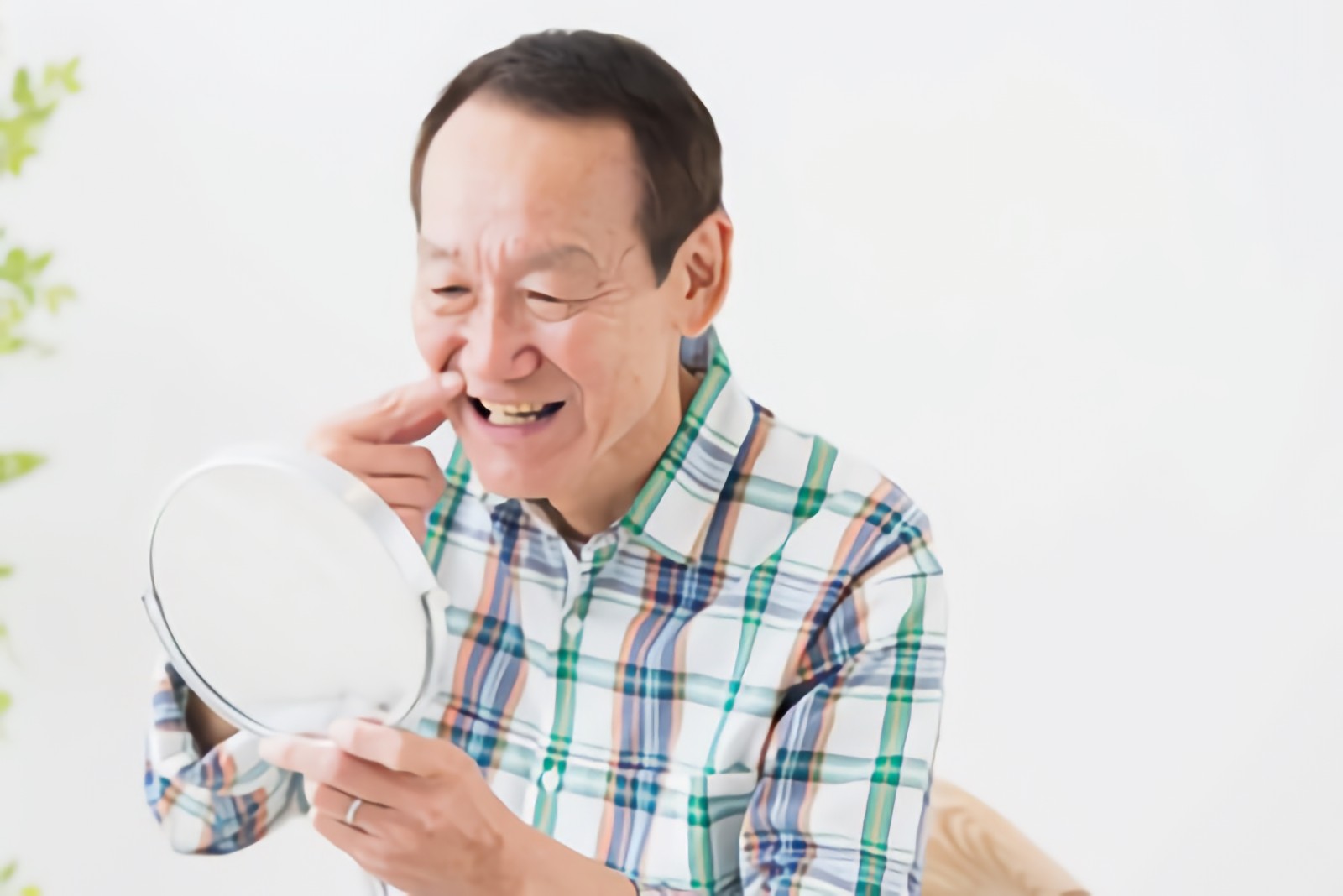 一人ひとりに合った入れ歯治療をご提案します